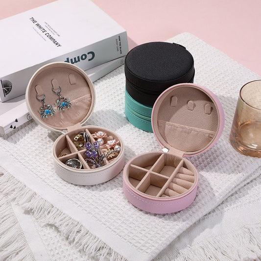 Leather jewelry box （1PCS）